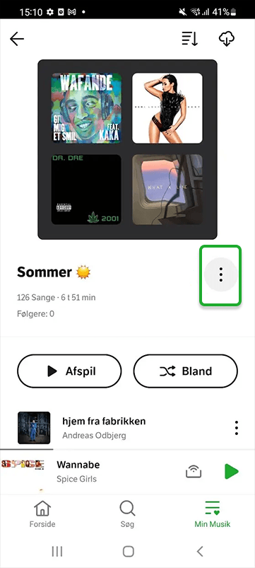 Billedet viser, at du skal trykke på de tre prikker ud for playlistens titel