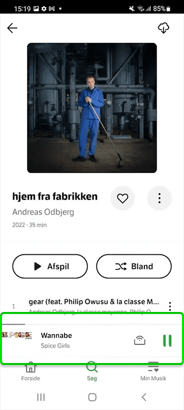 Tryk på afspilleren i bunden